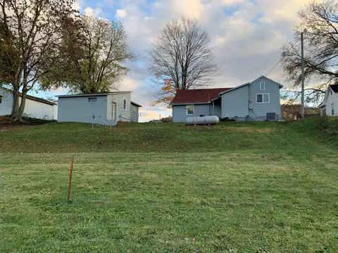 422 E Main St, Bainbridge, OH 45612 photo 25