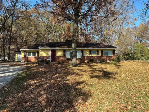 670 Coonpath Rd NW, Lancaster, OH 43130