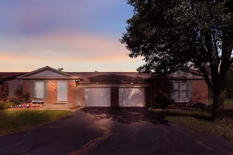 5786-5788 Ivygreen Ct, Galloway, OH 43119