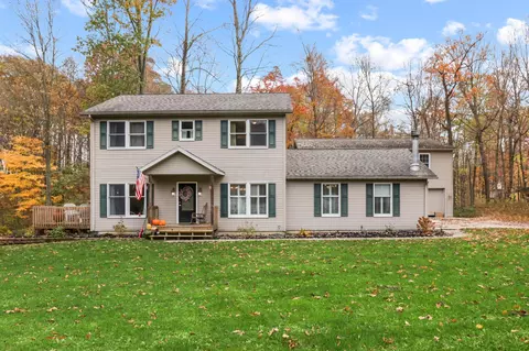 5137 Pleasant Chapel Rd, Newark, OH 43056