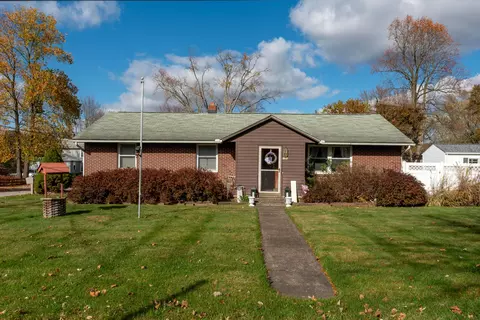 200 Rainbow Ave, Sunbury, OH 43074