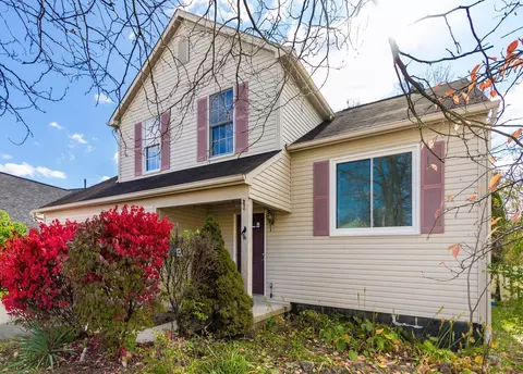 2348 Maribeth Pl, Grove City, OH 43123