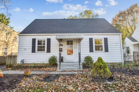 555 Chatham Rd, Columbus, OH 43214