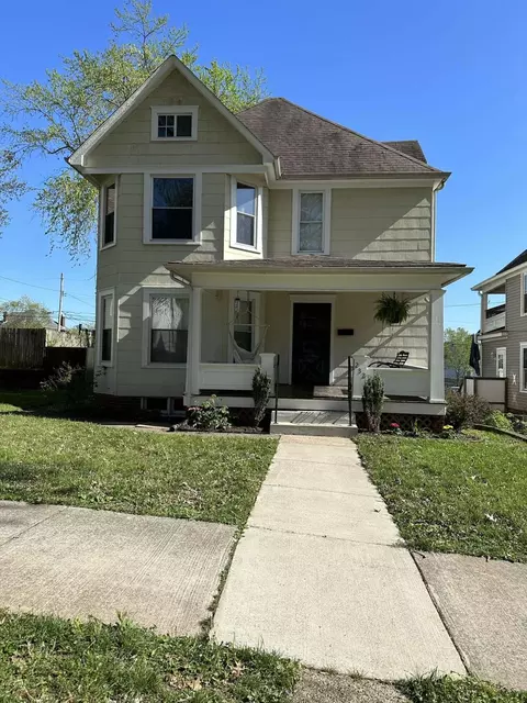 232 Oakwood Ave, Marietta, OH 45750