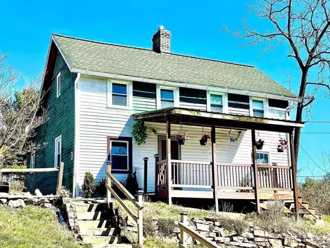 115 Elm St, Shawnee, OH 43782