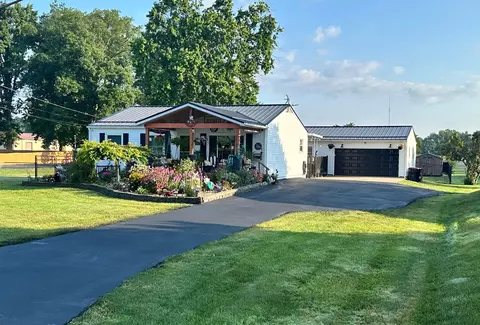 142 Cynthia St, Heath, OH 43056