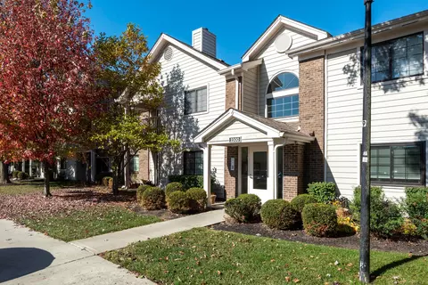 2300 Pinzon Pl #205, Columbus, OH 43235