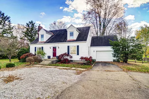 1992 Lewis Center Rd, Lewis Center, OH 43035