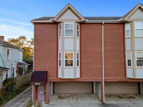 1085 Harrison Ave, Columbus, OH 43201