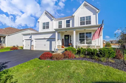 12300 Prairie View Dr NW, Pickerington, OH 43147