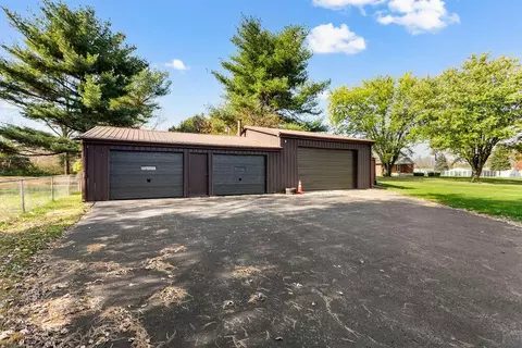 5777 Saltzgaber Rd, Groveport, OH 43125