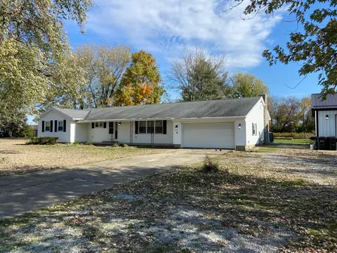 3030 Prairie Rd, Washington Court House, OH 43160