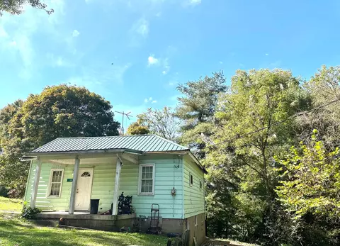 115 Arlington Ave, Corning, OH 43730 photo 1