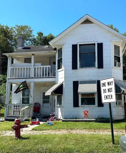 107 Washington St, Corning, OH 43730 photo 1