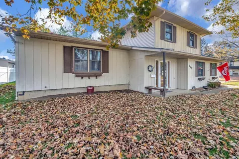 240 Cliffview Dr, Columbus, OH 43230