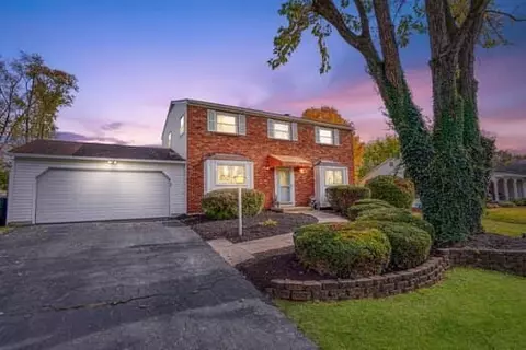 820 Critchfield Rd, Columbus, OH 43213