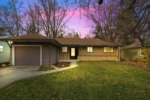 276 W Fountain Ave, Delaware, OH 43015