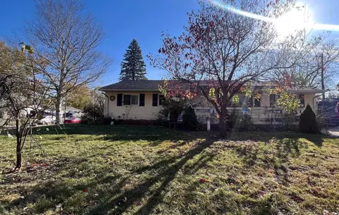 5329 Newport Rd, Columbus, OH 43232