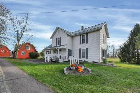 13598 North St, Utica, OH 43080