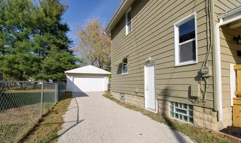 296 E Walnut St, Marion, OH 43302 photo 4