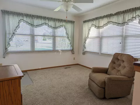 270 Hampton Trl, Springfield, OH 45502 photo 15