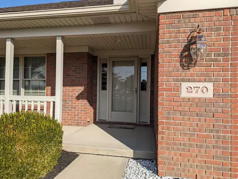 270 Hampton Trl, Springfield, OH 45502 photo 2