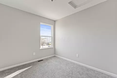 658 E 3rd Ave, Columbus, OH 43201 photo 15