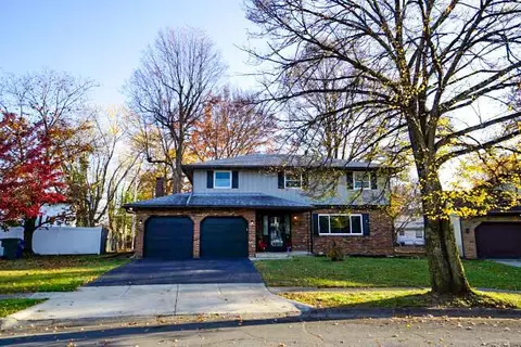 2031 Fleetwood Dr, Columbus, OH 43229