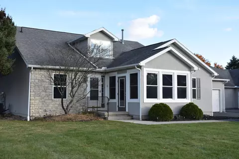 393 Adrienne Dr, Marion, OH 43302