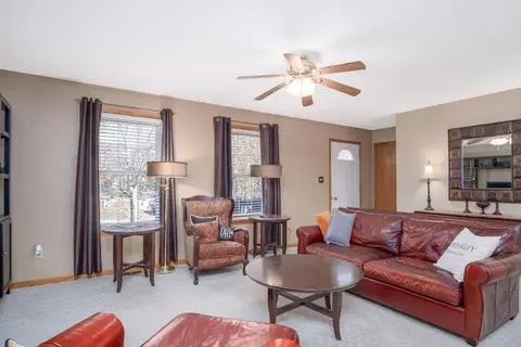 802 Crestrose Cir, Howard, OH 43028 photo 15