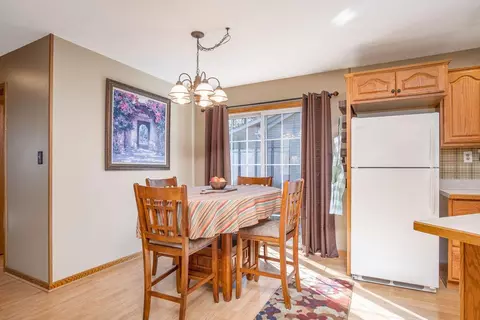 802 Crestrose Cir, Howard, OH 43028 photo 18