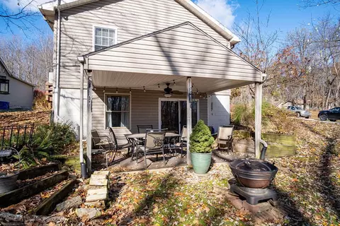 802 Crestrose Cir, Howard, OH 43028 photo 8