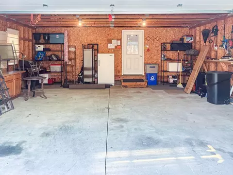 802 Crestrose Cir, Howard, OH 43028 photo 13