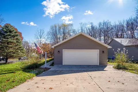 802 Crestrose Cir, Howard, OH 43028 photo 11