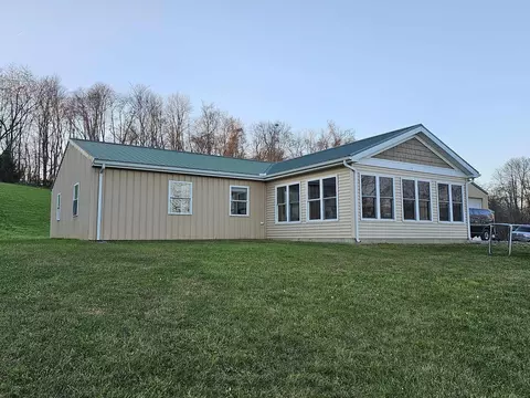 10345 Pidcock Rd, Norwich, OH 43767