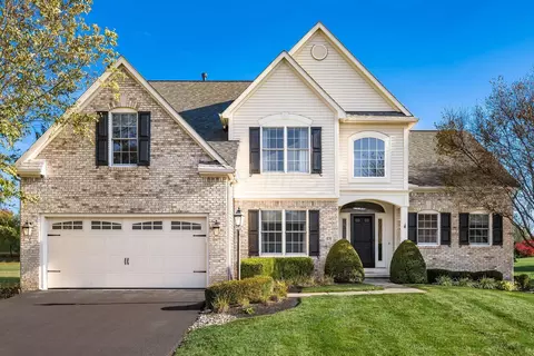 870 Delong St, Pickerington, OH 43147