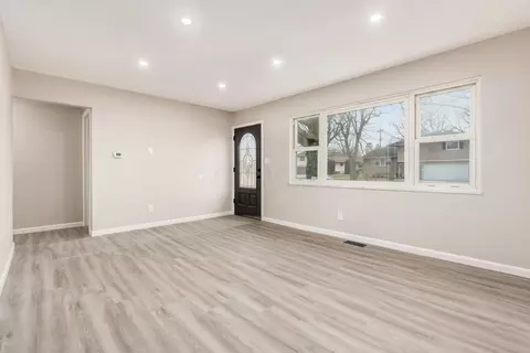 1842 Kenview Rd, Columbus, OH 43209