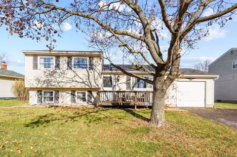 2458 Blue Rock Blvd, Grove City, OH 43123