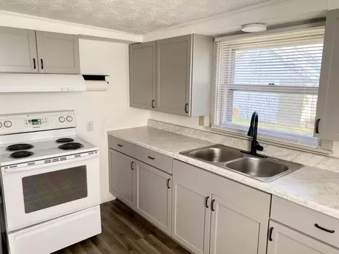 138 Nicholas Dr, Circleville, OH 43113 photo 6