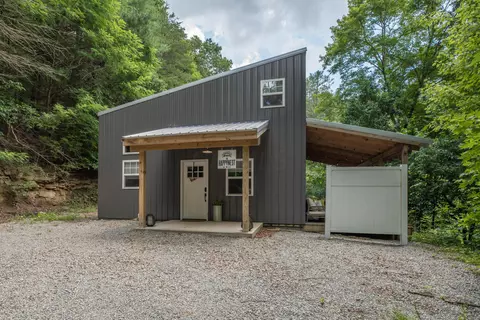 10998 Frasure Helber Rd, Logan, OH 43138