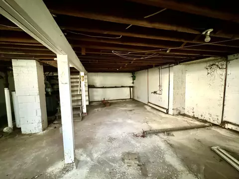902 Chambers Rd, Columbus, OH 43212 photo 15