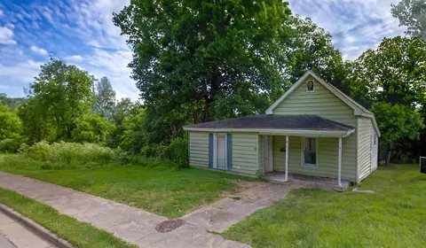 33 Garfield Ave, Gallipolis, OH 45631