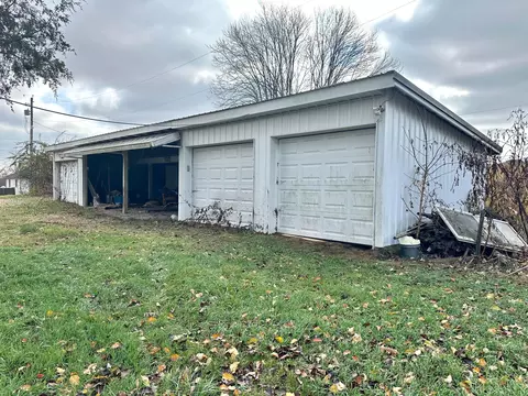141 Parkview, Jackson, OH 45640 photo 2