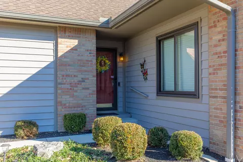 7782 Jaymes St, Dublin, OH 43017 photo 3