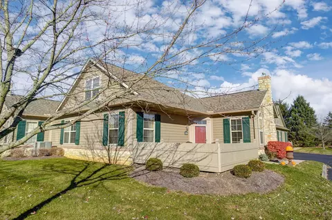 3378 Timberside Dr, Powell, OH 43065