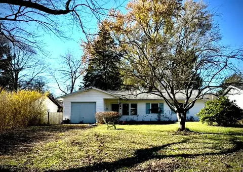 870 Brownwood Rd, Mansfield, OH 44907