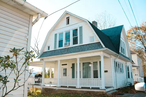 167 Mound St, Logan, OH 43138