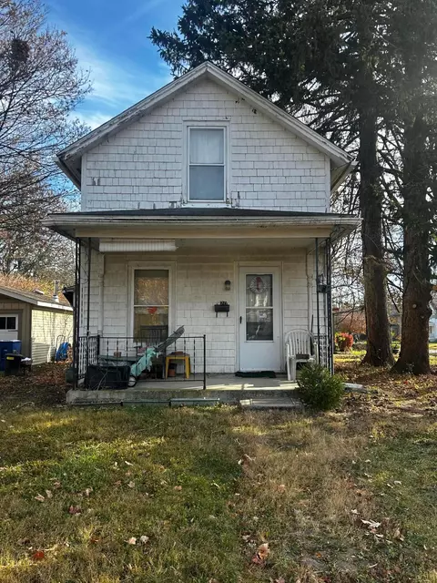 70 Campbell St, Delaware, OH 43015