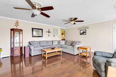 1842 Smeltzer Rd, Marion, OH 43302 photo 4