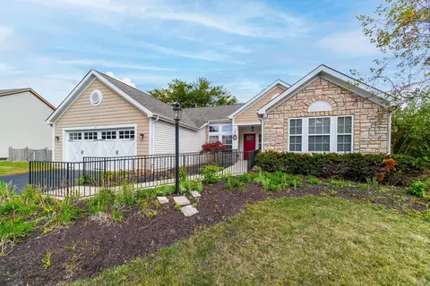 5530 Old Creek Ln, Hilliard, OH 43026